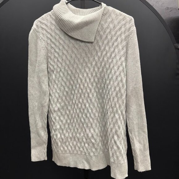 Lands' End Grey Cable Knit Sweater - Picture 1 of 5